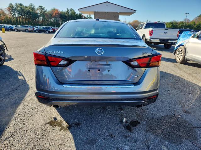 2021 Nissan Altima sr