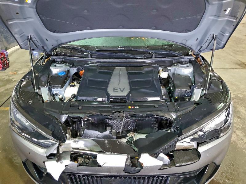 2023 KIA EV6 Light