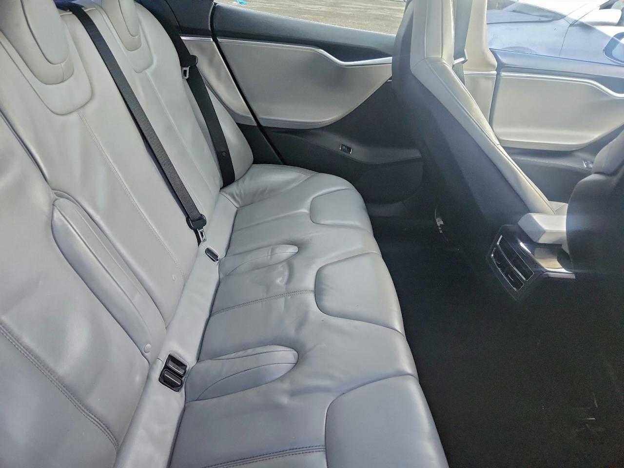 2013 Tesla Model s