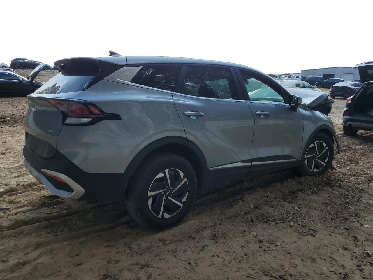 2023 KIA Sportage lx