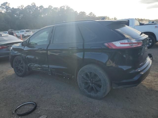2022 Ford Edge se