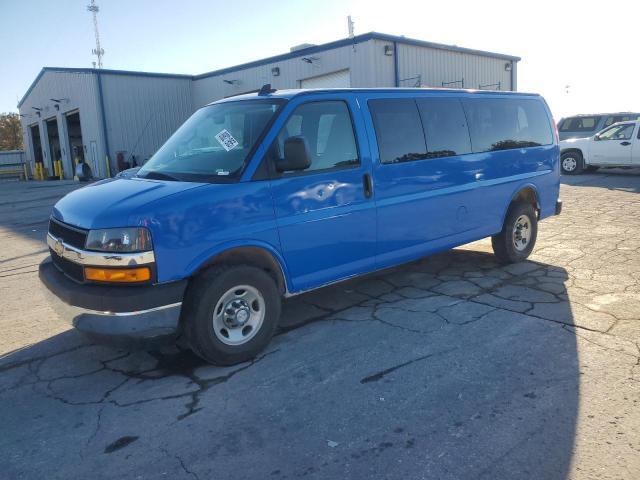 2018 Chevrolet Express G3500 lt