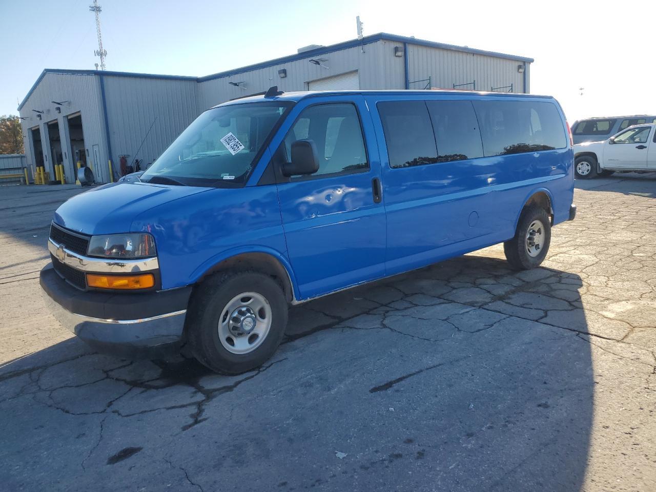 2018 Chevrolet Express G3500 LT