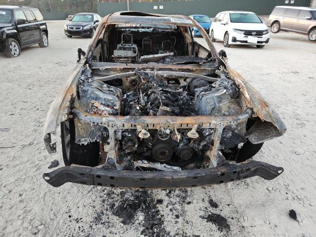 2011 Dodge Challenger Srt-8