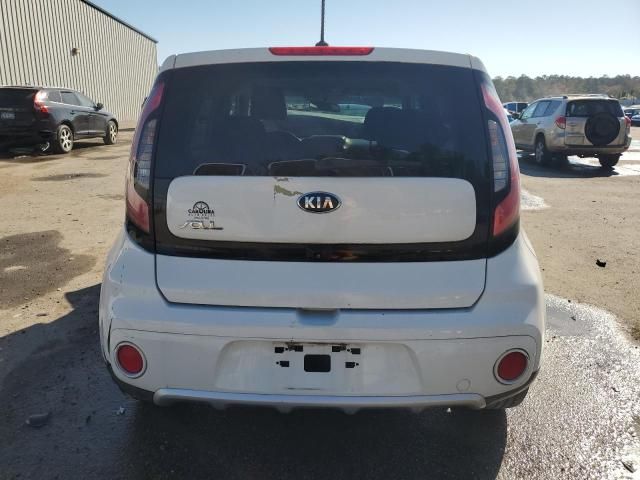 2017 KIA Soul +