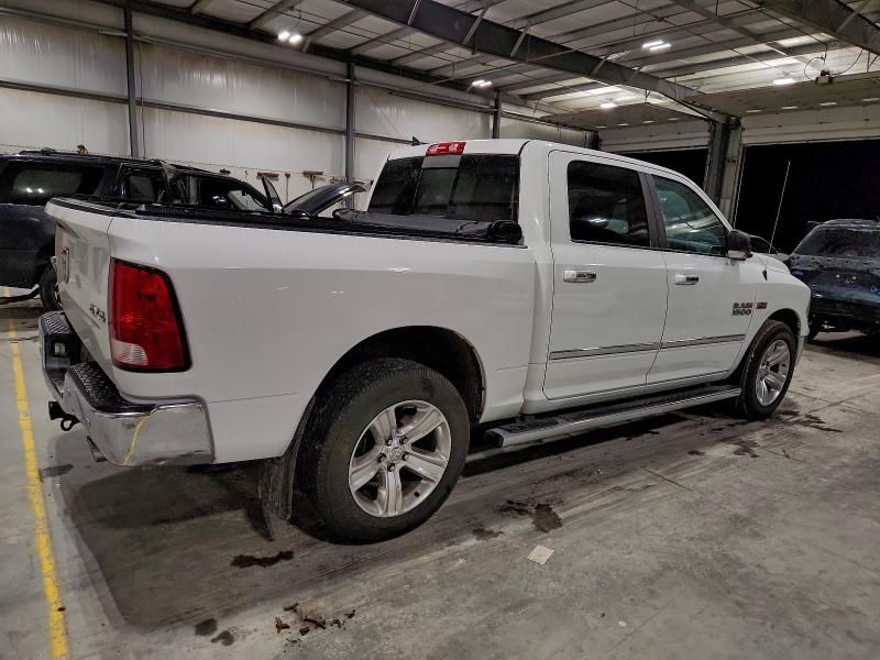 2016 Dodge RAM 1500 SLT