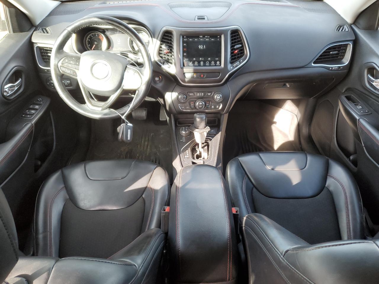 2020 Jeep Cherokee Trailhawk