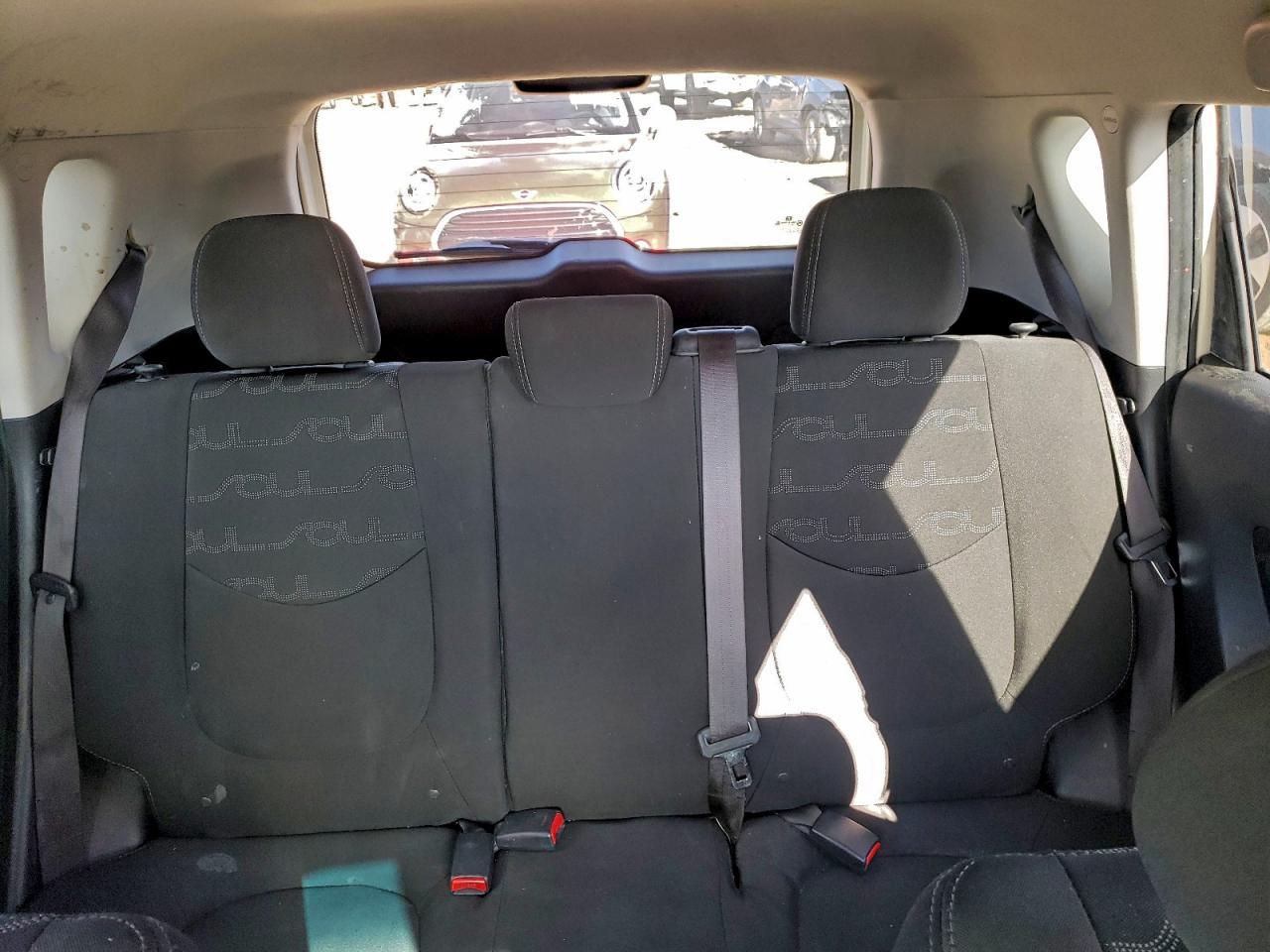 2013 KIA Soul +