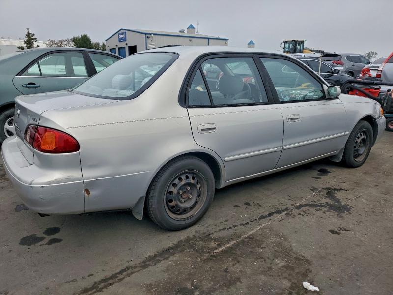 2002 Toyota Corolla le