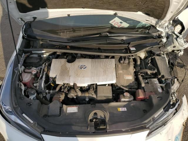 2021 Toyota Prius le