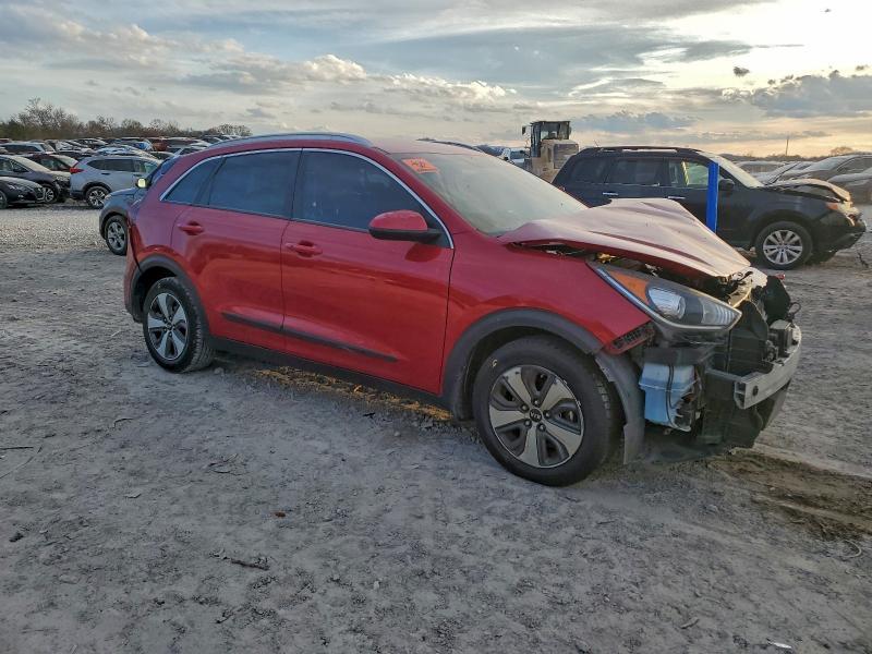 2017 KIA Niro fe
