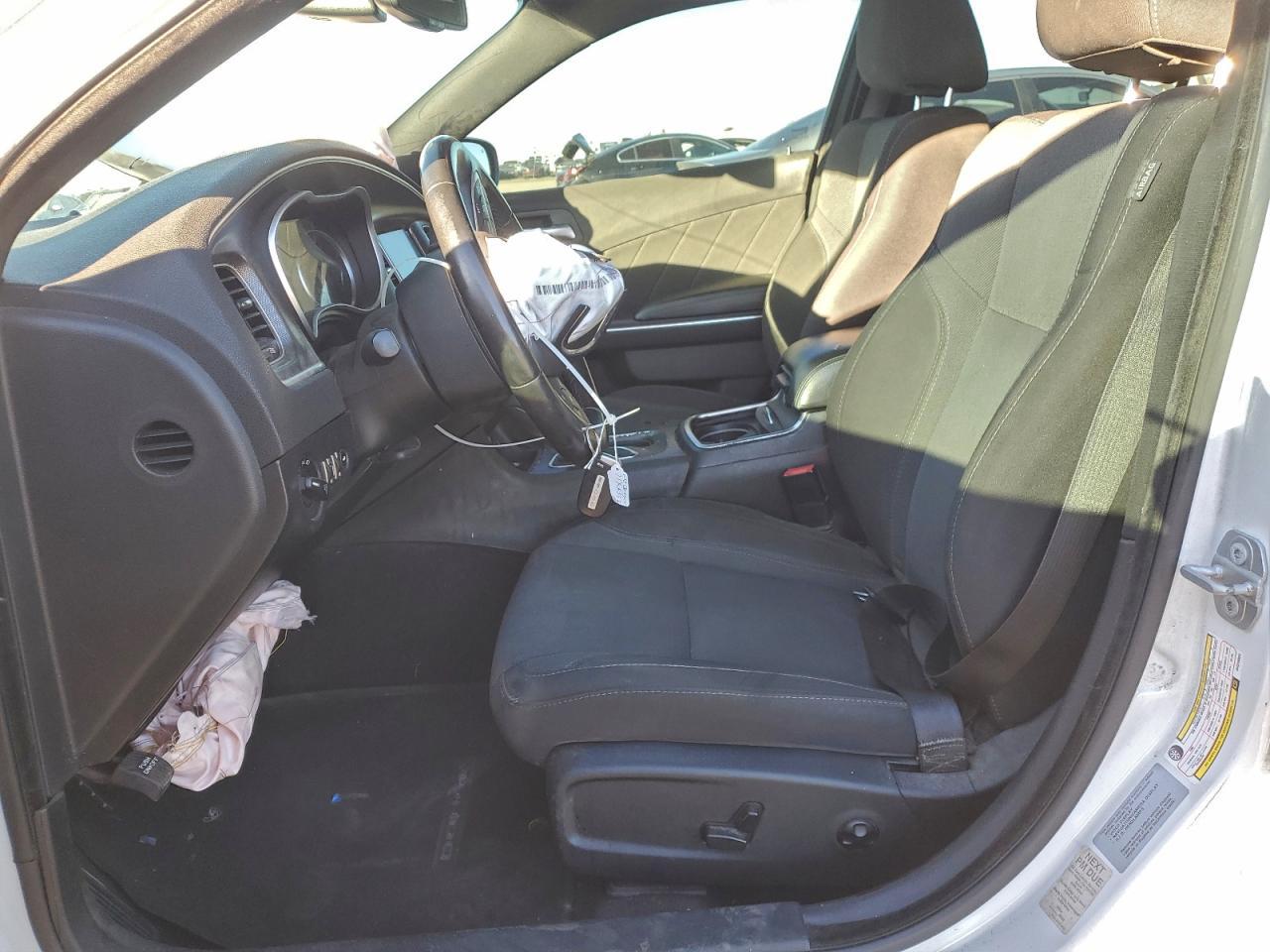 2016 Dodge Charger sxt