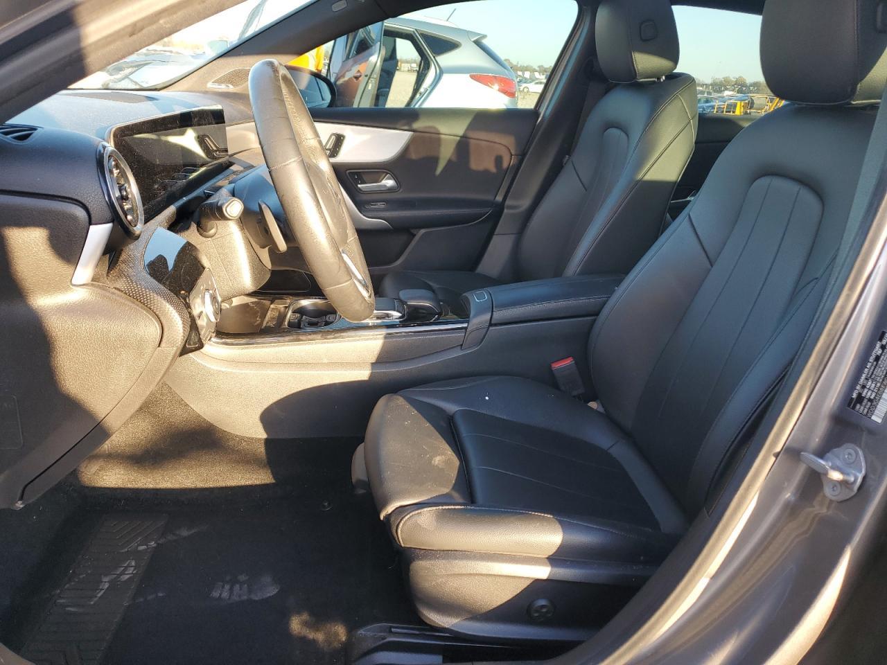 2019 Mercedes-Benz A 220