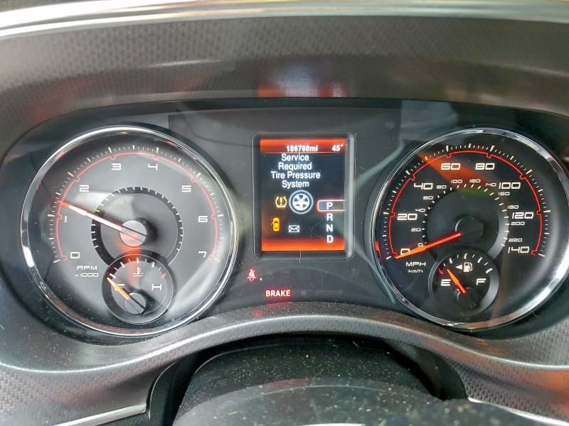 2013 Dodge Charger se