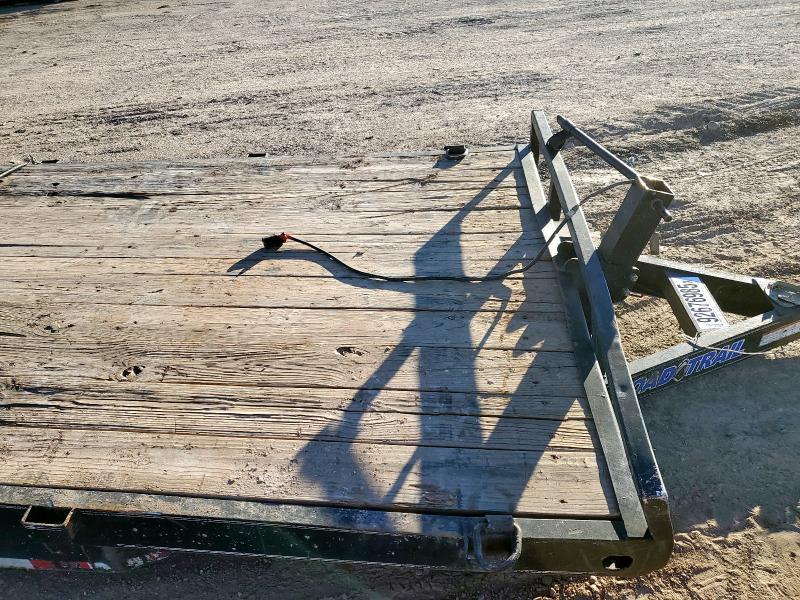 2022 Load Trail Equipment Trailer