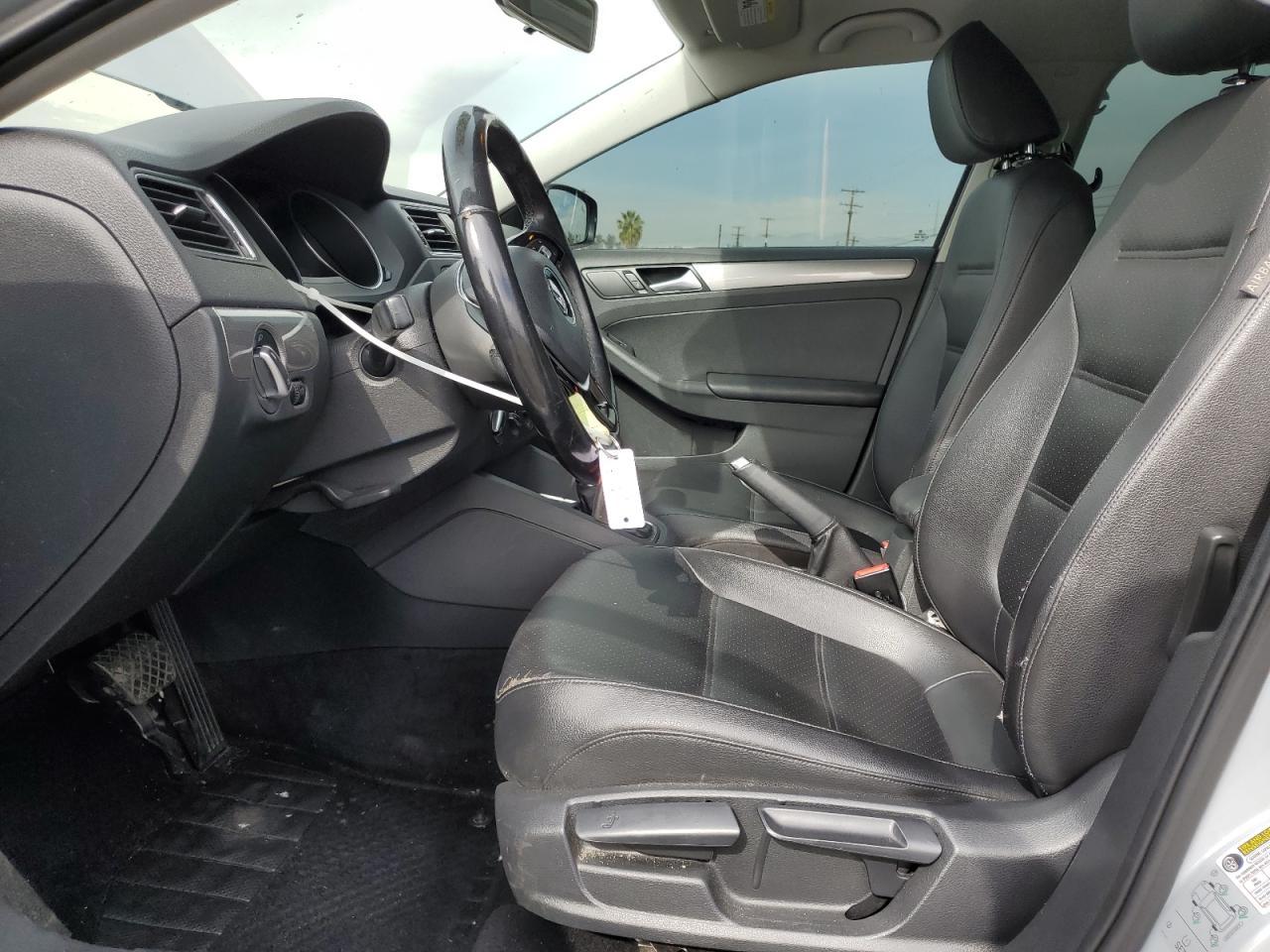 2018 Volkswagen Jetta se