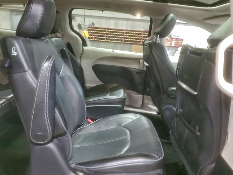 2020 Chrysler Pacifica Hybrid Limited