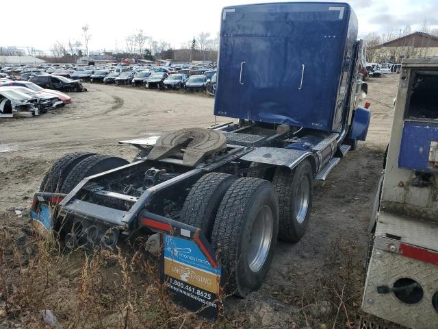 2007 Kenworth Construction W900