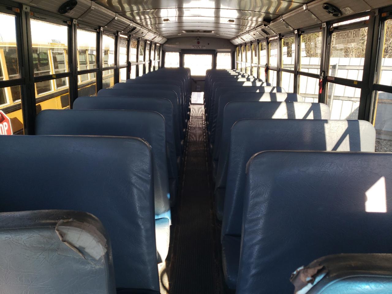 2015 Freigliner 2015 Freightliner B2 Bus Chassis School Bus