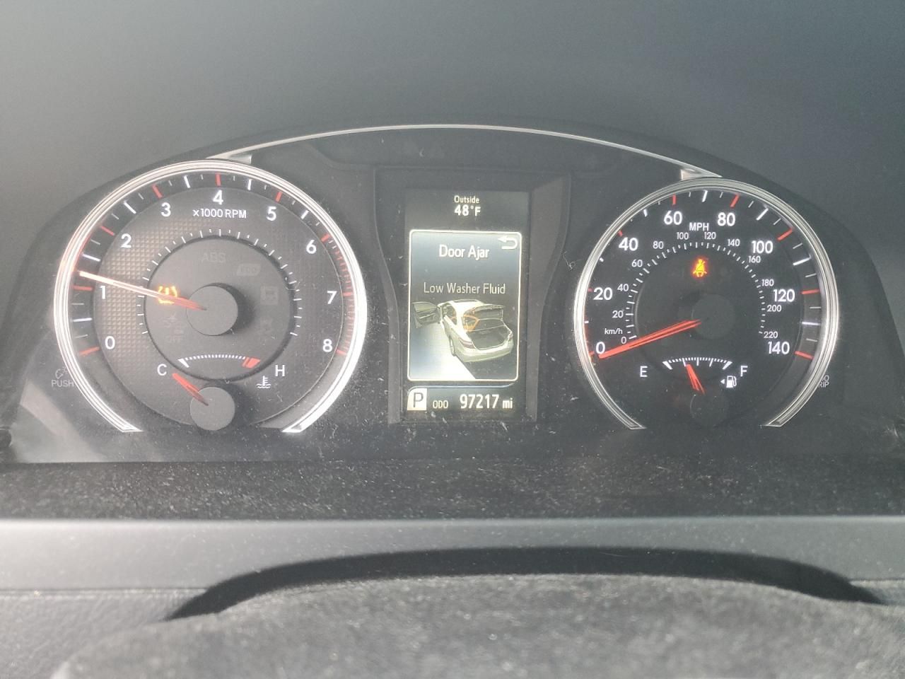 2016 Toyota Camry le