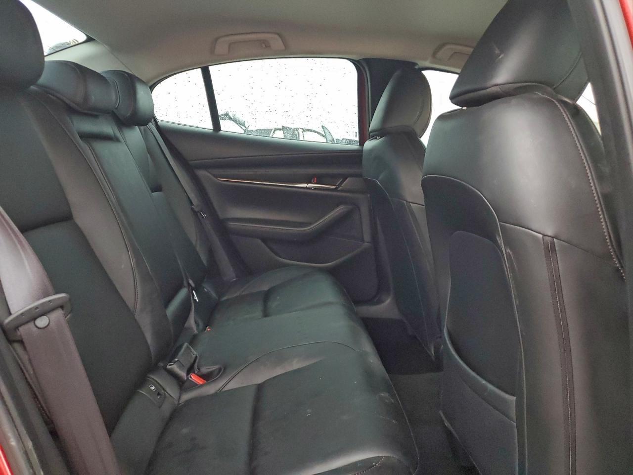 2019 Mazda 3 Preferred Plus