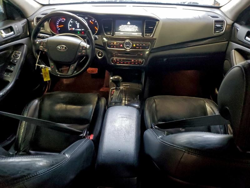 2014 KIA Cadenza Premium