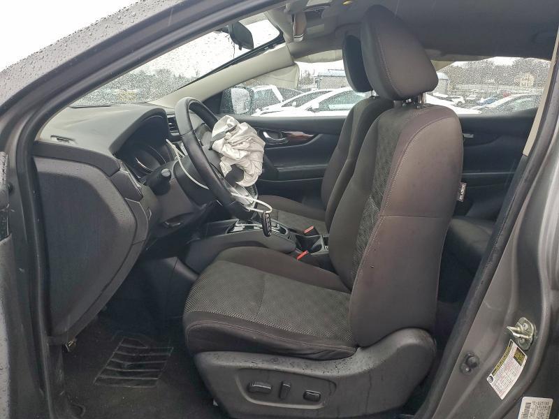 2018 Niss Rogue Sport sv