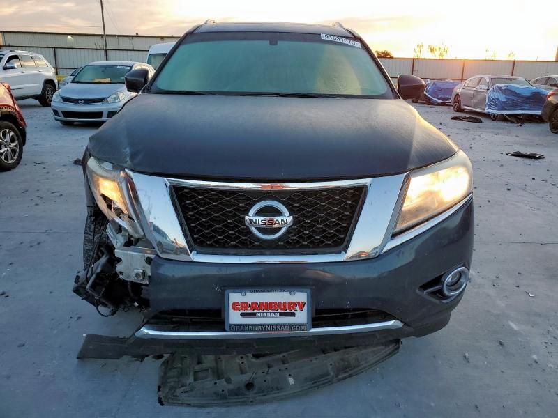 2013 Nissan Pathfinder s