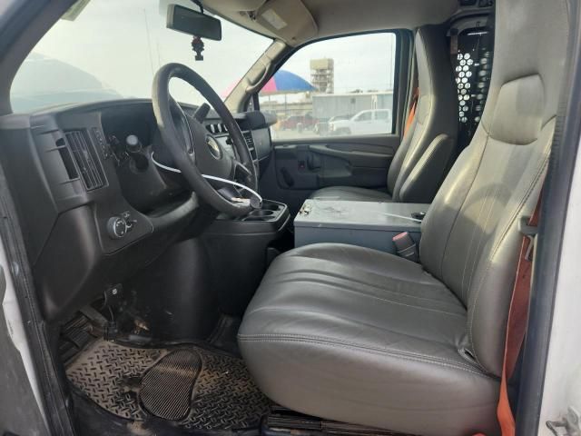 2013 Chevrolet Express G2500 Utility / Service van