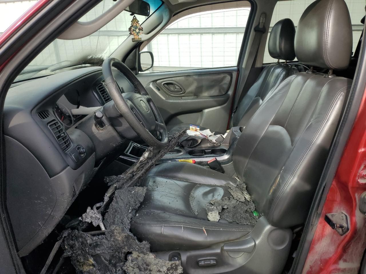 2005 Mazda Tribute s