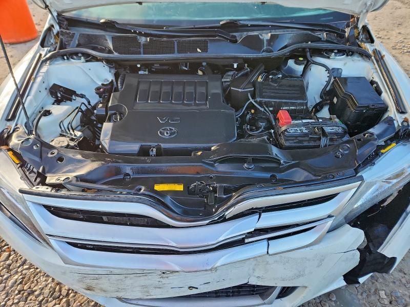 2013 Toyota Venza le