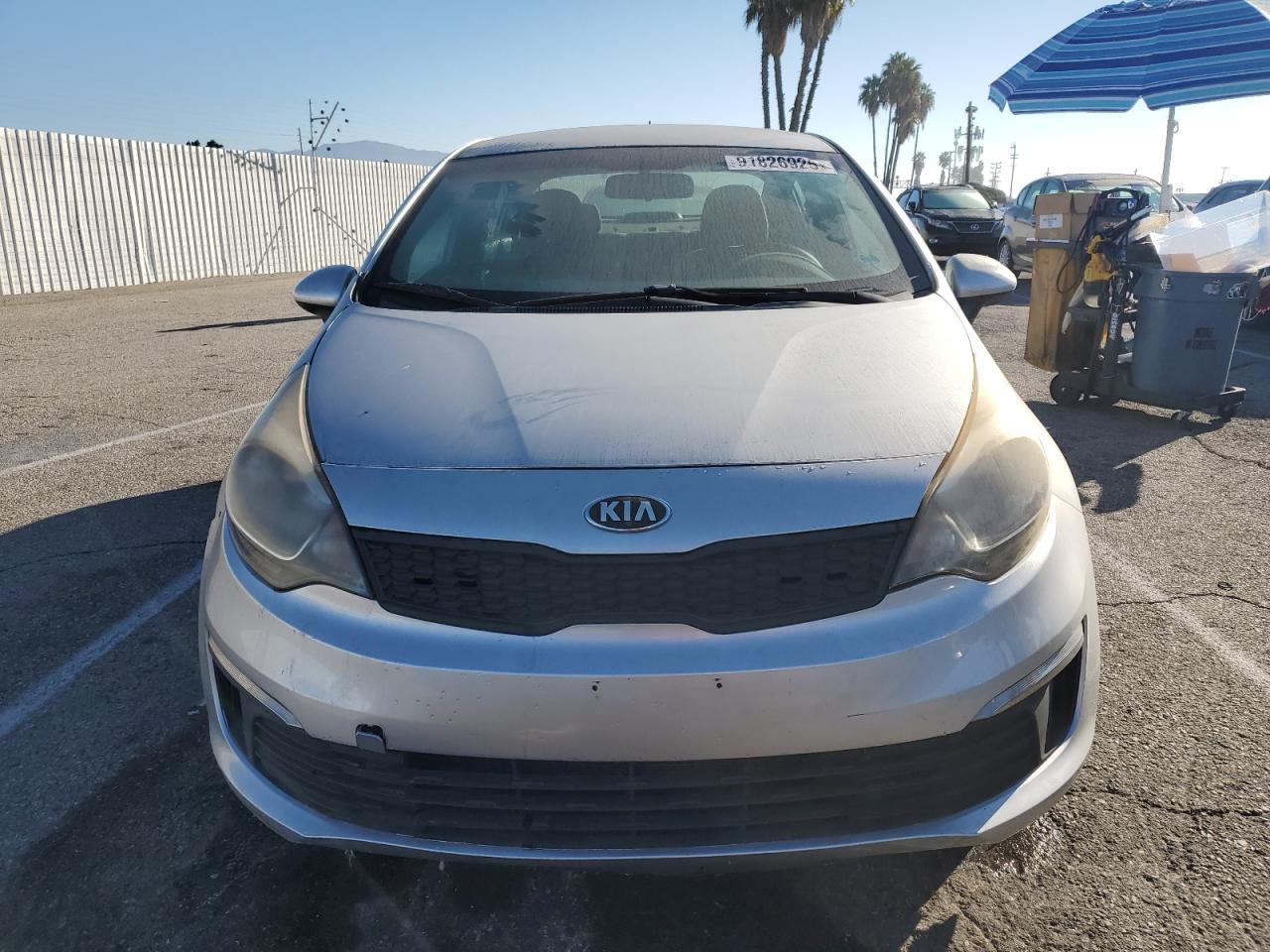 2016 KIA Rio lx