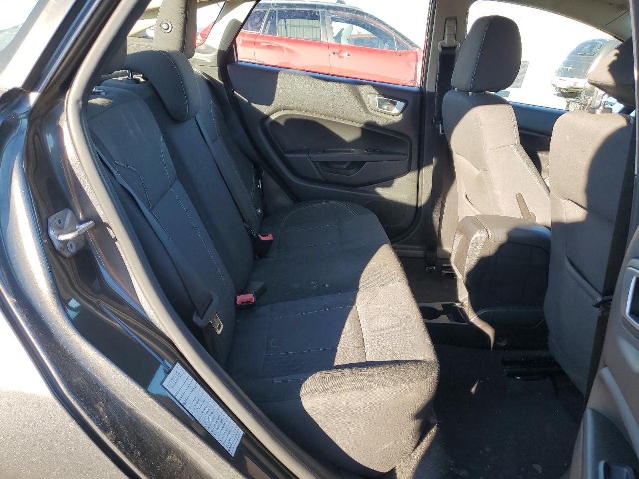 2015 Ford Fiesta se