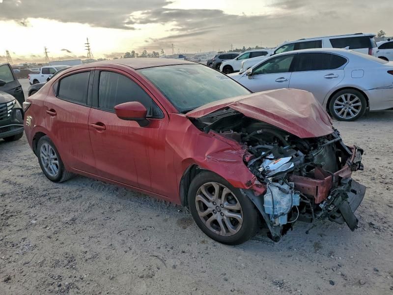 2017 Toyota Yaris ia