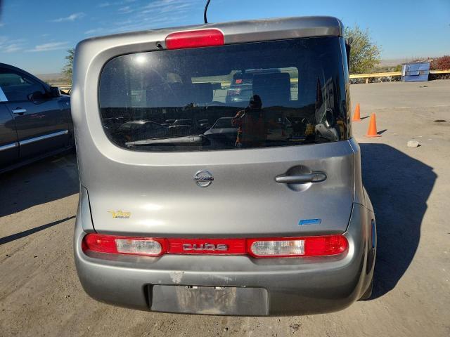 2014 Nissan Cube s