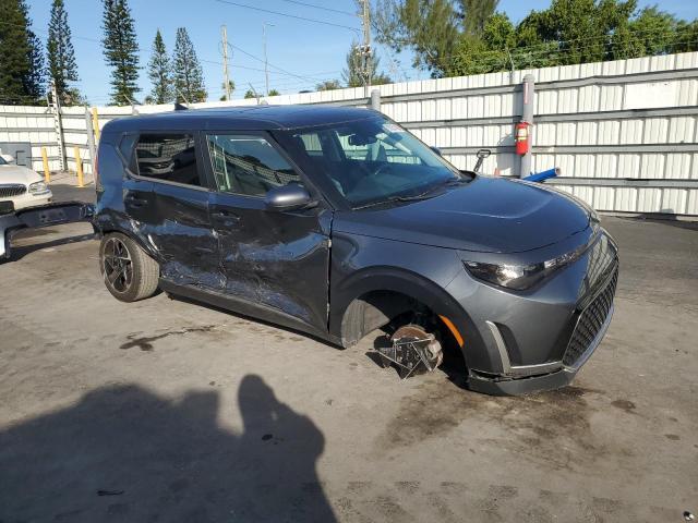 2023 KIA Soul ex