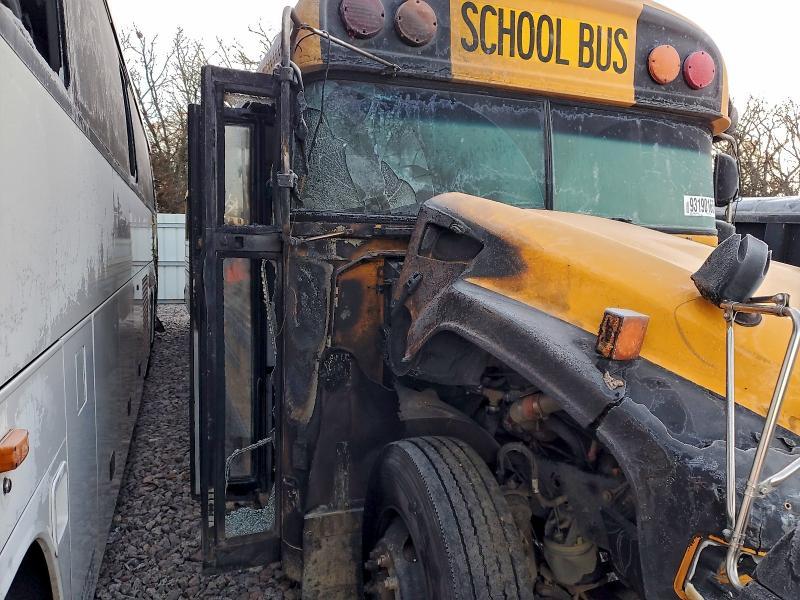 2016 Blue Bird School bus / Transit bus