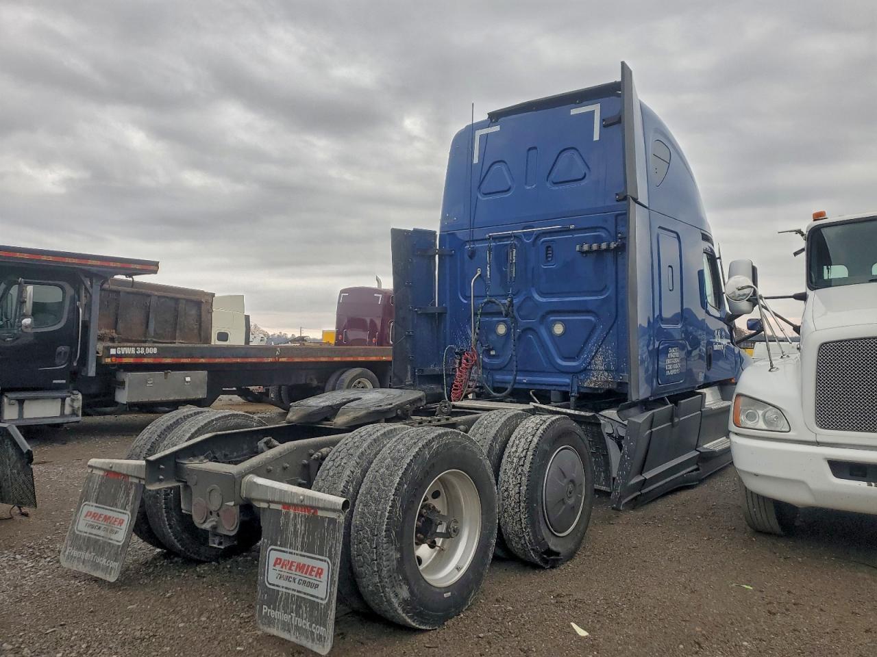 2022 Freightliner Cascadia 126