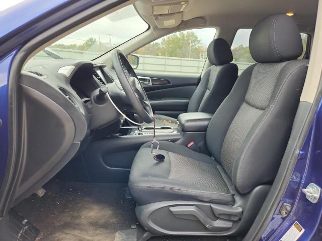2018 Nissan Pathfinder s