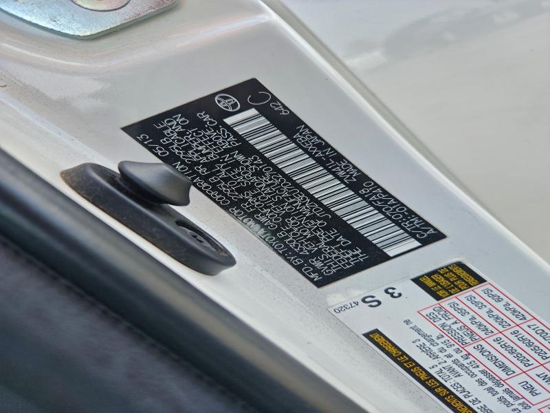 2013 Toyota Prius v Three