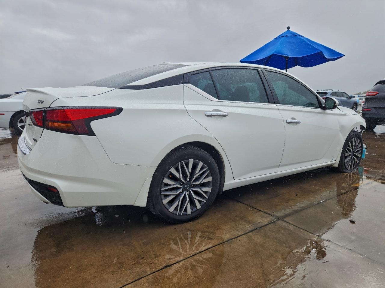2023 Nissan Altima sv