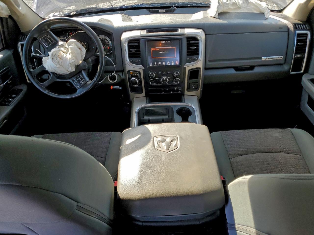 2016 Dodge RAM 1500 SLT