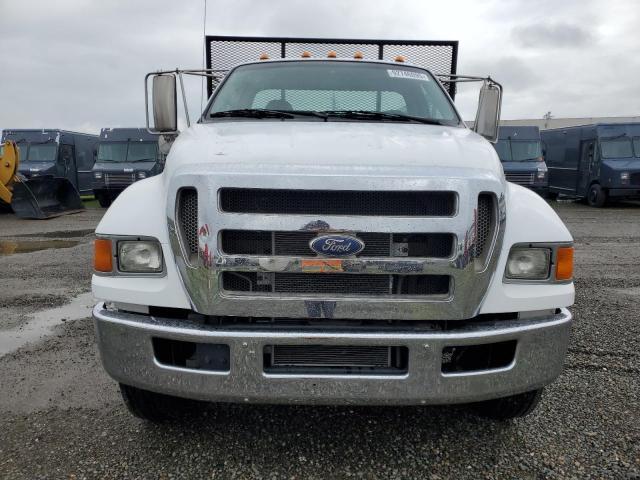 2010 Ford F650 Super Duty Flatbed Truck