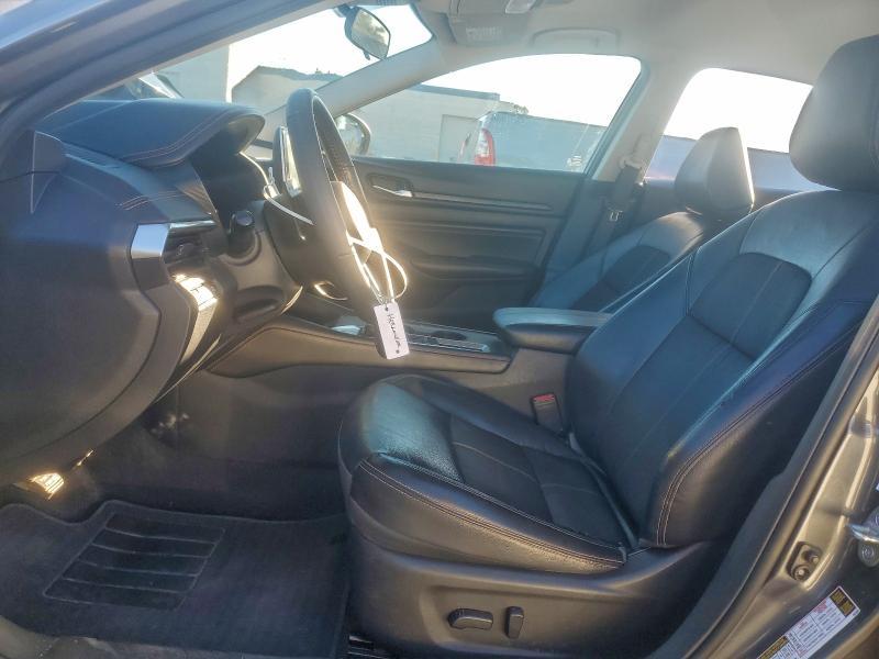 2022 Nissan Altima sr