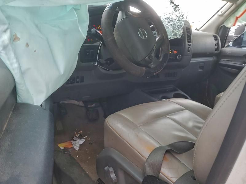 2016 Nissan NV 3500 S