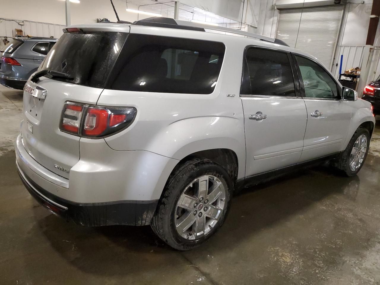 2017 GMC Acadia Limited Slt-2