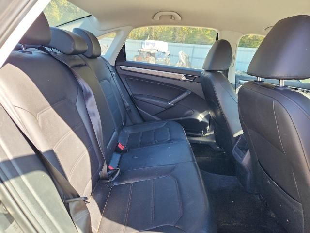 2018 Volkswagen Passat s