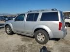 2005 Nissan Pathfinder le