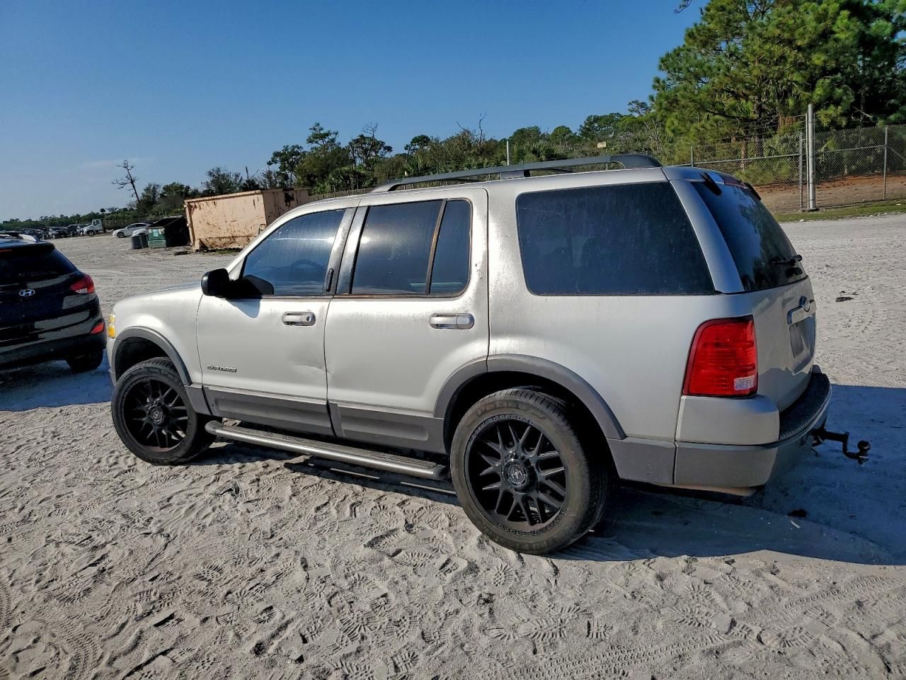 2004 Ford Explorer xlt