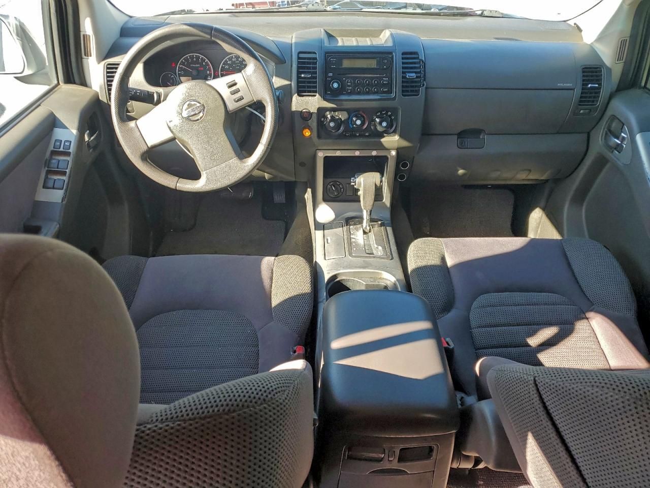 2005 Nissan Pathfinder le